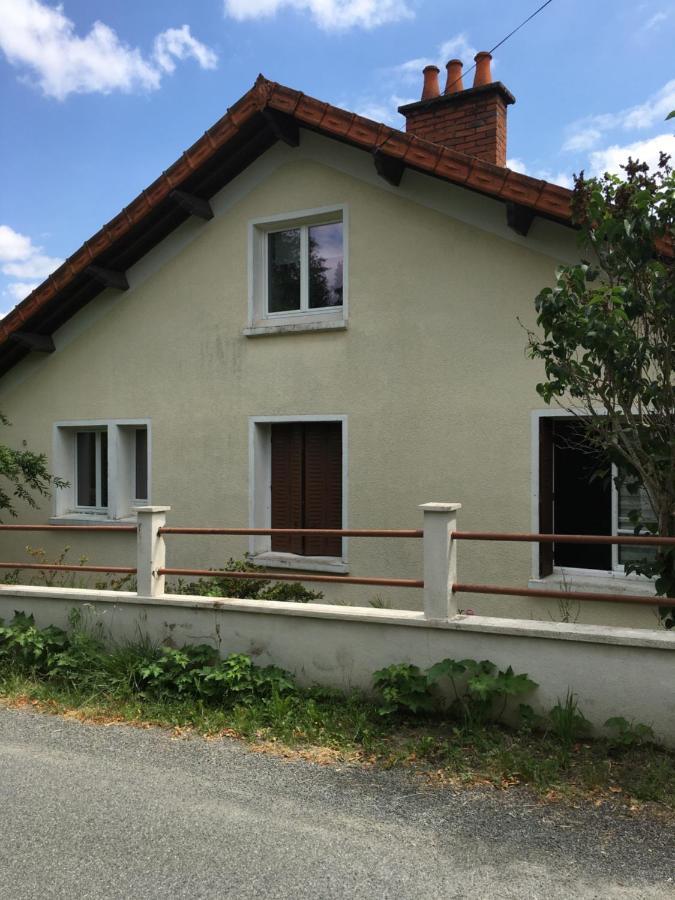 A La Fontaine Otel Decazeville Dış mekan fotoğraf